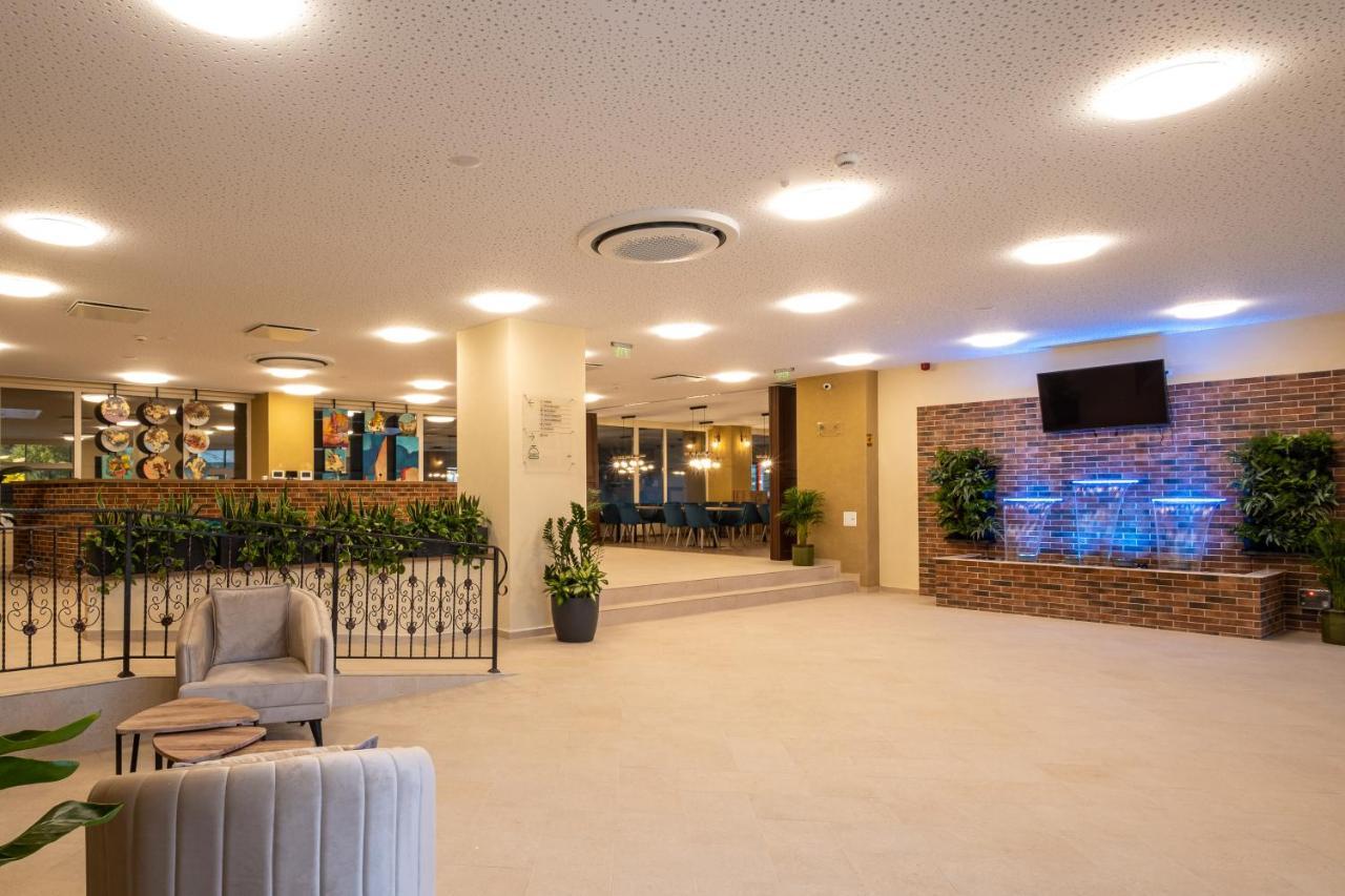 Fiald Hotel & Spa Bacau Luaran gambar